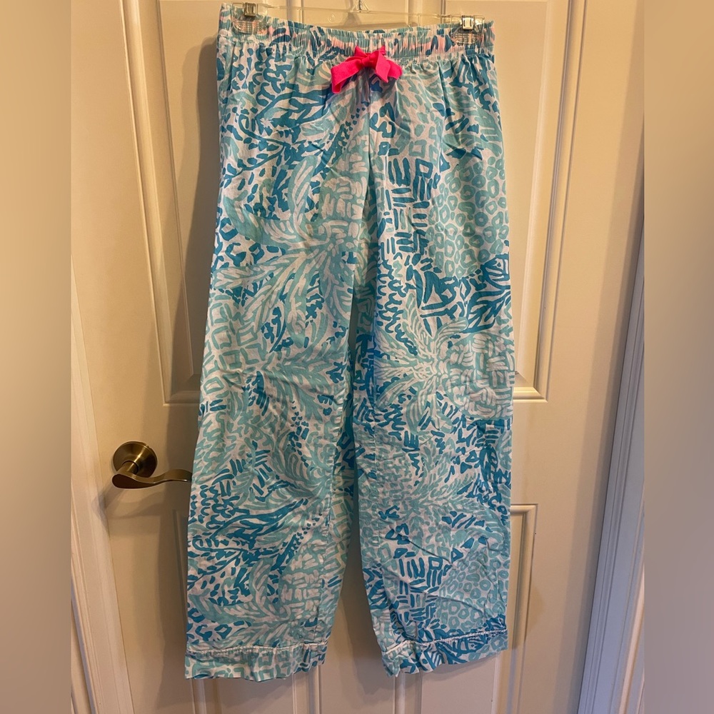 Lilly Pulitzer sleep pant blue and white